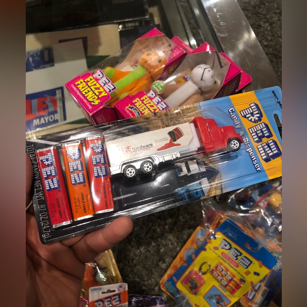 PEZ - Picture 7 of 16